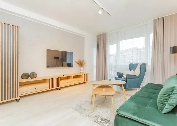 B20 Keleti Sunrise Panoramic Appartement *
