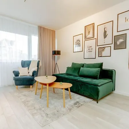B20 Keleti Sunrise Panoramic Appartement
